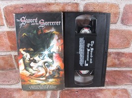 The Sword and the Sorcerer Lee Horsley Anchor Bay Digitally Mastered VHS... - £7.56 GBP