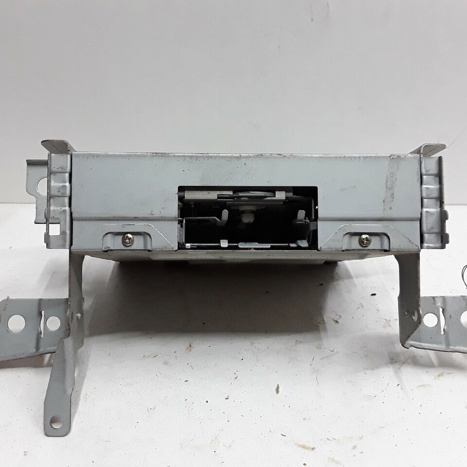 99 00 01 02 03 Lexus RX300 AM FM cassette radio receiver OEM 86120-48050 - $34.64