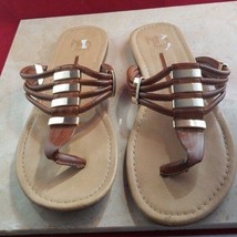 New Directions Thong Sandals Brown &amp; Gold Flip Flops - Size 8.5 - $14.99