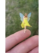 Teeny Tiny Fairy Hand-Painted 1/64 Scale - $536.15 MXN