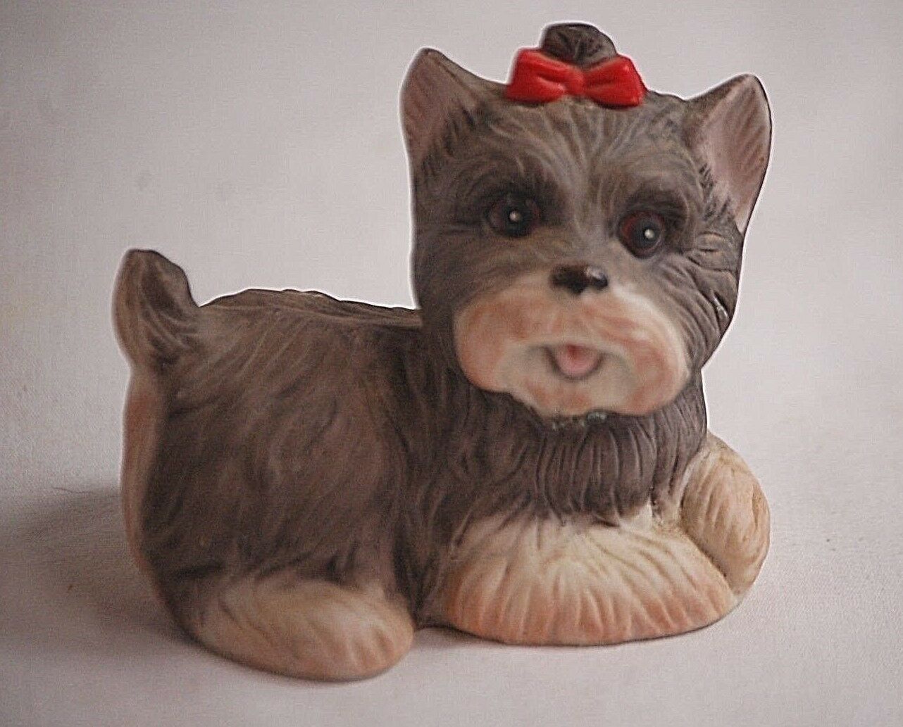 Vintage Homco Mini Schnauzer Yorkie Terrier Red Bow Figurine Shadow Box ... - $6.92