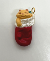 Hallmark Keepsake Miniature Ornament Kitty in a Mitty 1991 - £7.84 GBP