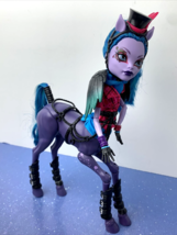 Monster High Doll Avea Trotter Freaky Fusion Doll w/Wings 2014 Harpy Centaur - £28.06 GBP
