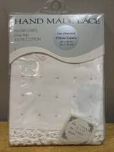 Vtg Pillowcases Embroidered Swiss Floral Crochet Lace Handmade Cottagecore - $461.62 MXN