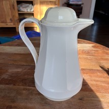 THERMOS - Vtg 1982 1980s White Coffee Butler Model 430 Insulated Pitcher - $328.18 MXN