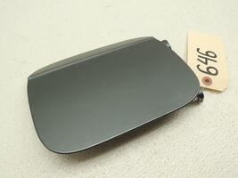 2007 B7 Audi A4 Gray Sliver Gas Fuel Filler Lid Cover Used Factory Oem -646 - €17,00 EUR