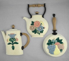 HOMCO Kitchen Wall Art Hangings Skillet Teapot Coffee Pot Floral 3309 33... - $14.70