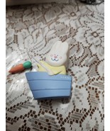 Hallmark PIN Easter BUNNY Rabbit Fishing Carrot Boat Vintage - $19.19 CAD