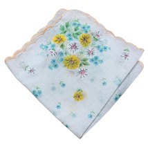 Vintage Scalloped Edged Floral Handkerchief White Yellow Daisies Daisy Flowers - £9.58 GBP