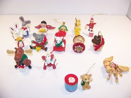 VINTAGE WOODEN CHRISTMAS DECORATIONS TAIWAN - €15,61 EUR