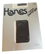 Hanes Fashion Pantyhose Vintage 1970s Ribbed Pinstripe Pizazz Hosiery CD... - £9.44 GBP