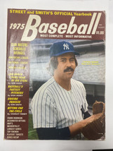 Street and Smith&#39;s 1975 Baseball Yearbook NY Yankee Catfish Hunter  - 1975 - £15.80 GBP