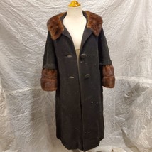 Seymour Fox Women&#39;s Black Coat with Brown Fur Collar - £312.89 GBP