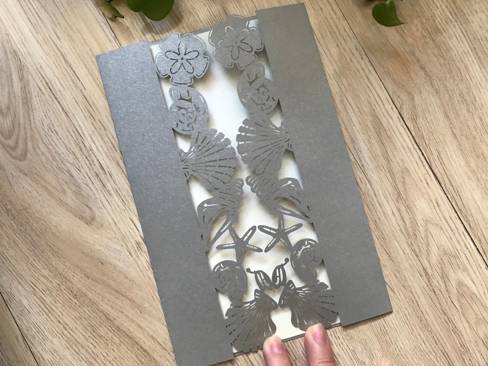 10pieces pearl Silver Seashell Wedding Invitation,Laser Cut wedding Cards - $11.00