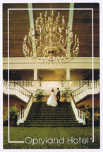 Postcard Nashville Tennessee Opryland Hotel Main Entrance Chandliers - £3.24 GBP