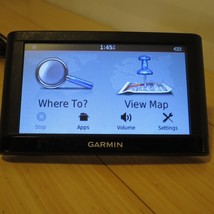 Garmin Nuvi 55LM GPS Navigation Unit - No power cord - Tested &amp; Working - $19.99