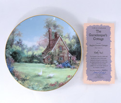 Hamilton Plate Collection Porcelain Decorative Plate &quot;Gamekeeper`s Cottage&quot; 1991 - £11.05 GBP