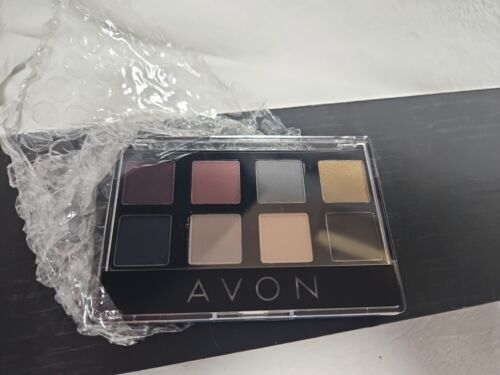 Avon True Color 8 in 1 Eyeshadow Palette in Rock &amp; Stone - $14.84
