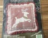 Vogart Christmas Pillow Net Darning Kit Reindeer Pillow Style 2941 14”x1... - £11.38 GBP