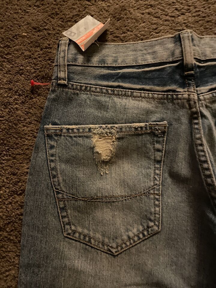 Bullhead Mens Jeans Size 27x28 Rincon and 49 similar items Bullhead Mens Jeans Size 27x28 Rincon and 49 similar items