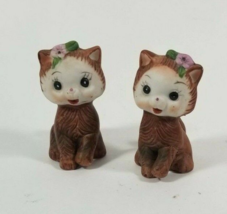 Kitty Salt and Pepper Shaker Set Flower Bows Cute Smiling Faces Cat Figurines - £5.53 GBP