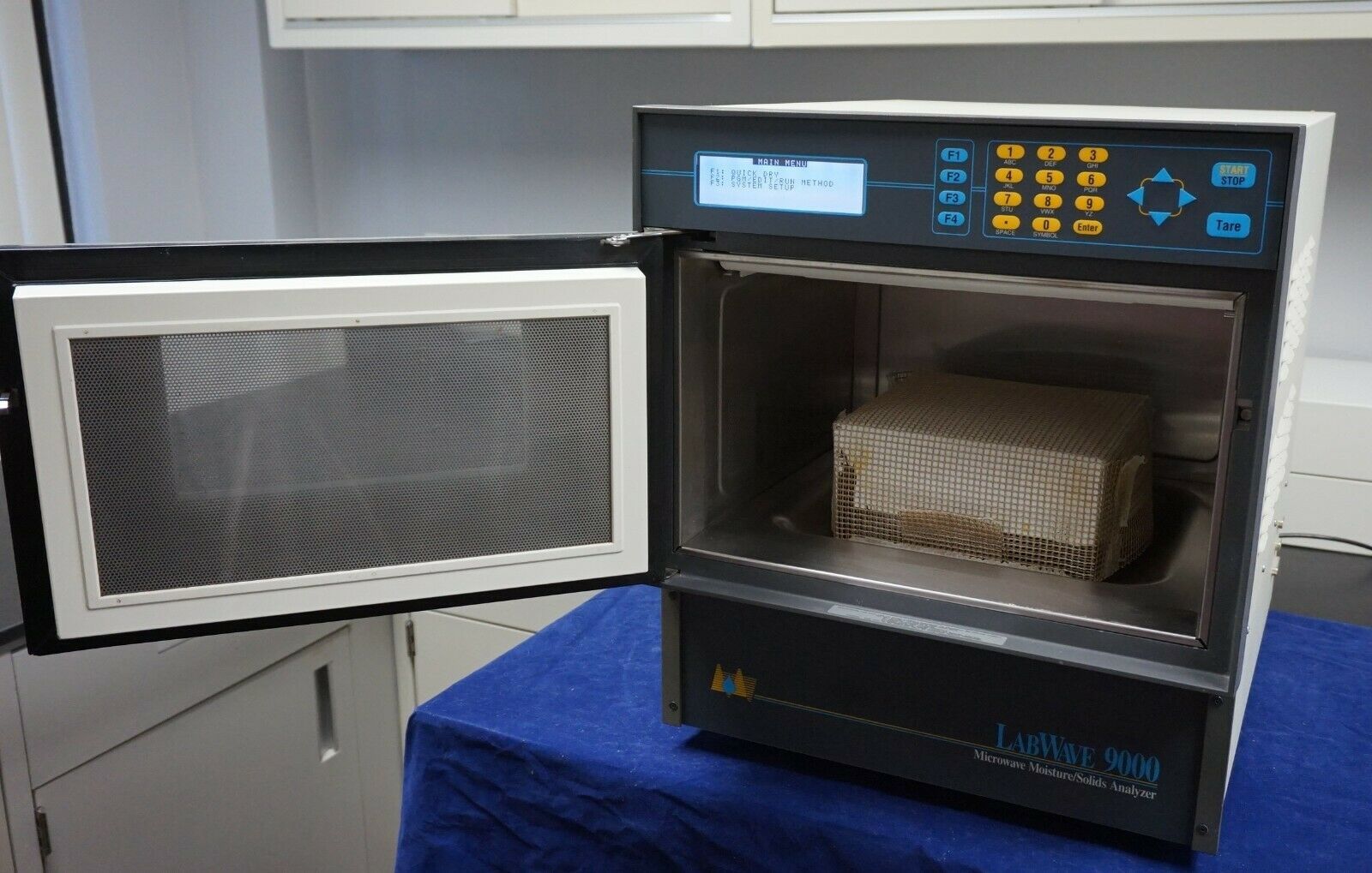CEM LabWave9000 Microwave Moisture Solids Analyzer Fully Reconditioned
