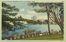 Linen Postcard CA G531 ca1940s General Douglas MacArthur Park Los Angeles People - £5.24 GBP