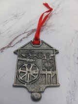 Vintage Silver Dollar City The Harvey Waterclock 1999 Pewter Christmas Ornament - £5.48 GBP