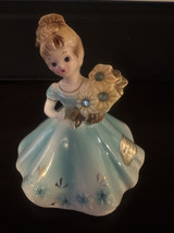 VTG Josef Originals March Aquamarine Birthstone Girl Figurine w/Daisies &amp; Gems - £32.53 GBP