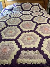 Grandmother’s Flower Garden Quilt 68” X 84” Purple, Lavender &amp; Pink Some... - £110.99 GBP