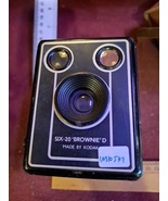 Antique camera - Kodak Brownie D super six-20  [INS10577] - $75.00
