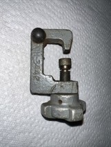 Vintage Clamp Number MH-3442  opening 3/4&quot; wide with handle - $9.41