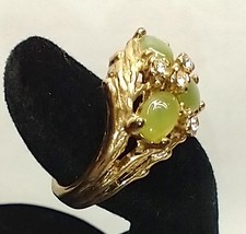 Vintage UNCAS jade and rhinestone ring size 6 - £9.59 GBP