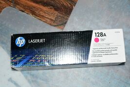 HP 128A CE323A Magenta Toner Cartridge New in box Genuine oem - $42.30