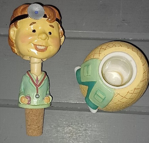 Wine Wobbler, Bobble Head Cork stopper "The Doctor"  5 1/2 inch Item image 8