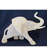 New Frosted Glass 7.5&quot; Tall Charging Elephant Sculpture  - £100.01 GBP