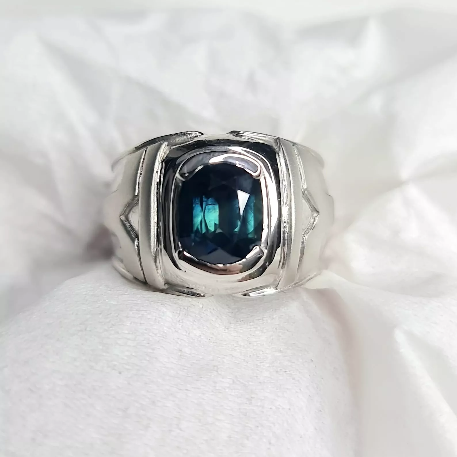 Certified!! Natural 3.15 CT Srilangka Bi-Color Sapphire Sapphire Silver ... - $500.00