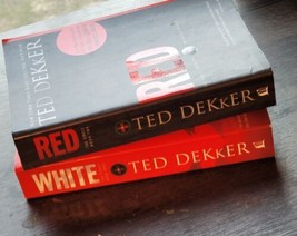 Ted Dekker Red And White Books 2 And 3 5th Anniversary Full Length Graphic Novel - £15.94 GBP