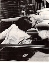 Marilyn Monroe original clipping magazine photo 1page 8x10 #Z6903 - £4.22 GBP