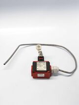 Bernstein D-32457 Limit Switch 240V 3A  - €15,82 EUR