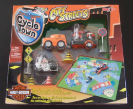 NEW   MAISTO HARLEY-DAVIDSON CYCLE TOWN CITY STREETS PLAYSET  ORANGE TOW... - £24.89 GBP