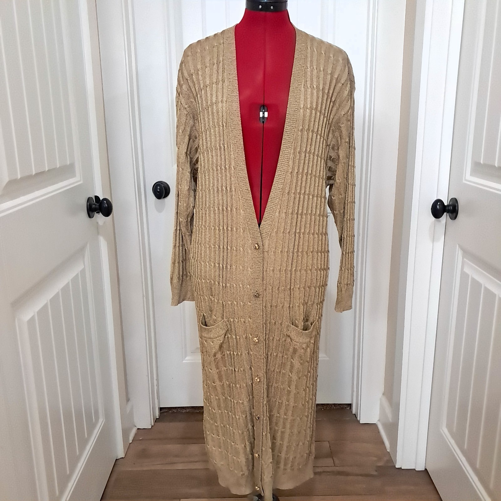 Salvatore Ferragamo gold sweater duster cardigan long sz L LARGE Italy V... - $150.00