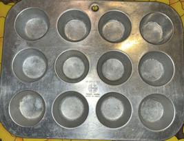 Wearever Wear Ever Aluminum Mini Muffin C UPC Ake Pan - £7.55 GBP