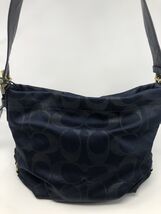 Coach Mattalic Navy Bag F27461 Read Description - $514.52 MXN