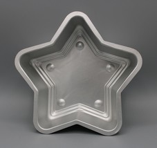 Vintage Mirro Aluminum Small Star Pan Made in USA 8&quot;x8&quot;x2.5&quot; - £8.53 GBP