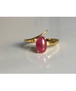 BEAUTIFUL ring is made in 14k hallmarked gold with unheated ruby - £722.92 GBP