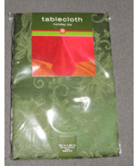 Bed Bath &amp; Beyond Green Jacquard Holiday Tablecloth 60&quot;x84&quot; Oval, NEW - £21.56 GBP