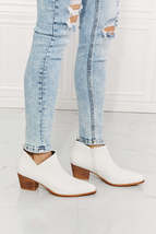 MMShoes Trust Yourself Embroidered Crossover Cowboy Bootie in White - £59.81 GBP