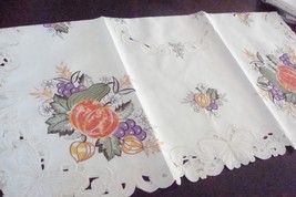 Jin Liu off white tablecloth embroidered harvest fruits 33 x 33 [18] - £20.14 GBP