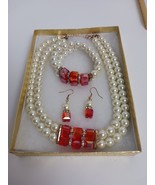 Beautiful Faux White Pearl Set Made W/ Swarovski Crystal Red Stone - $2,082.63 MXN